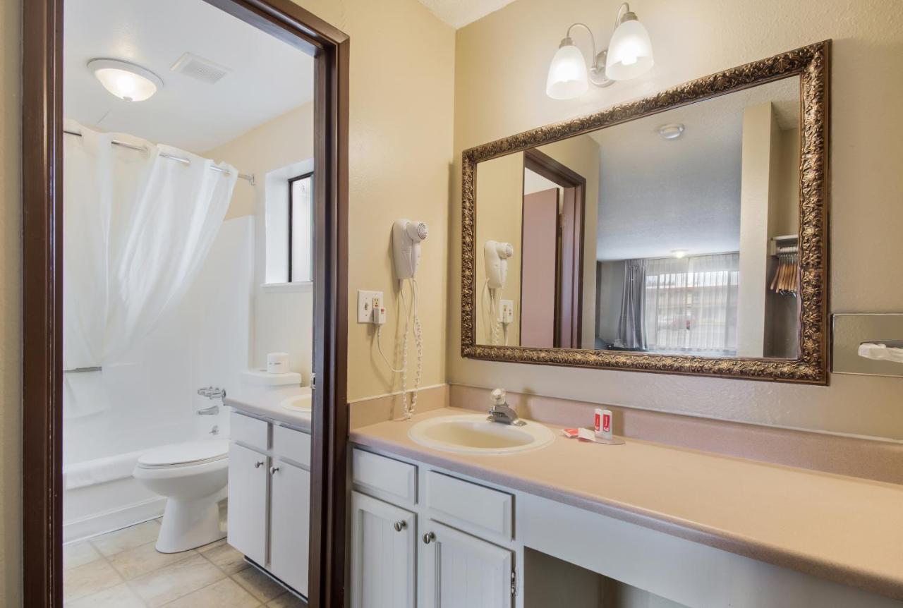 Econo Lodge Inn & Suites Hoquiam Eksteriør bilde