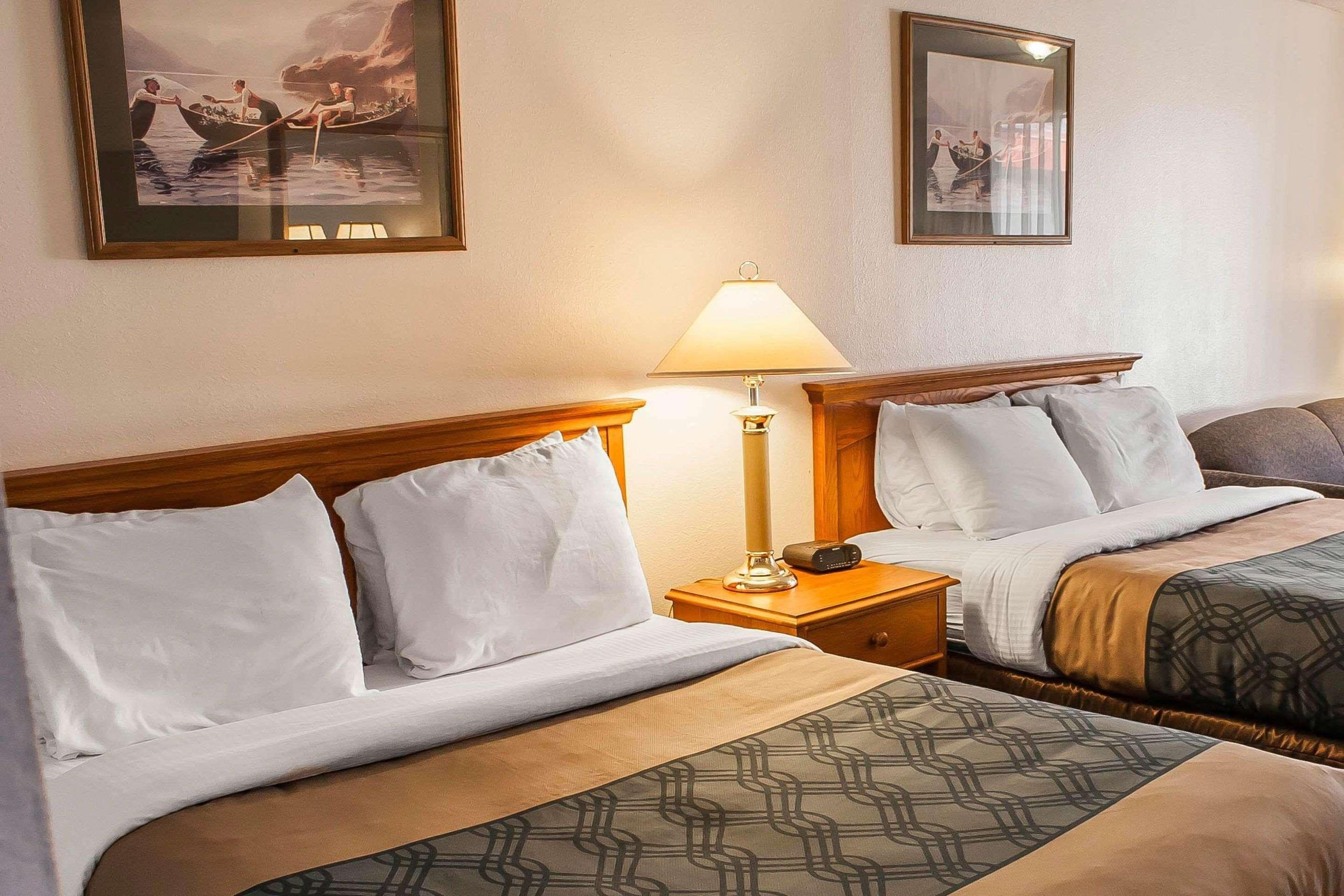 Econo Lodge Inn & Suites Hoquiam Eksteriør bilde