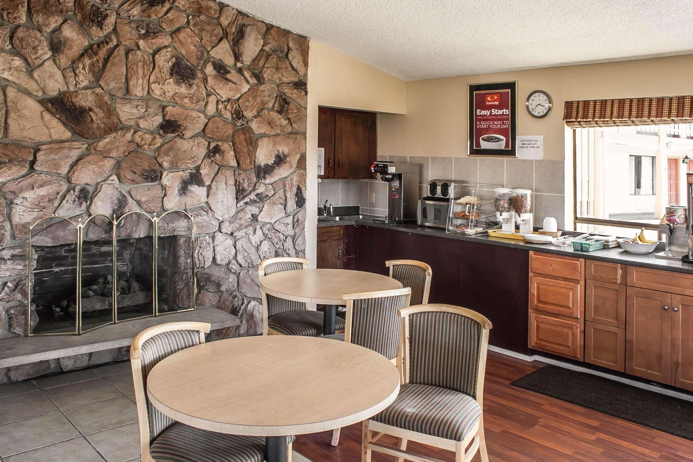 Econo Lodge Inn & Suites Hoquiam Eksteriør bilde