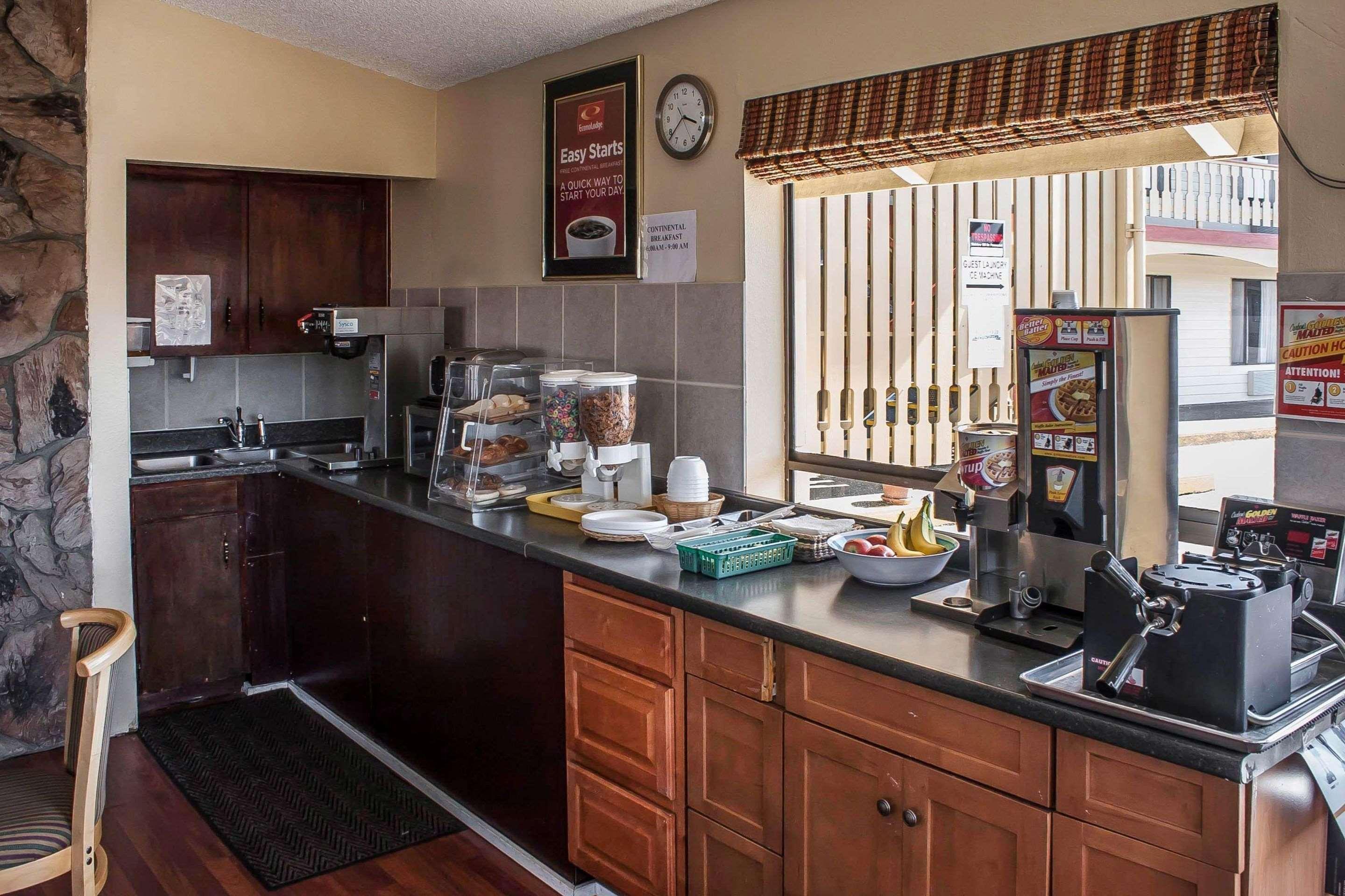Econo Lodge Inn & Suites Hoquiam Eksteriør bilde