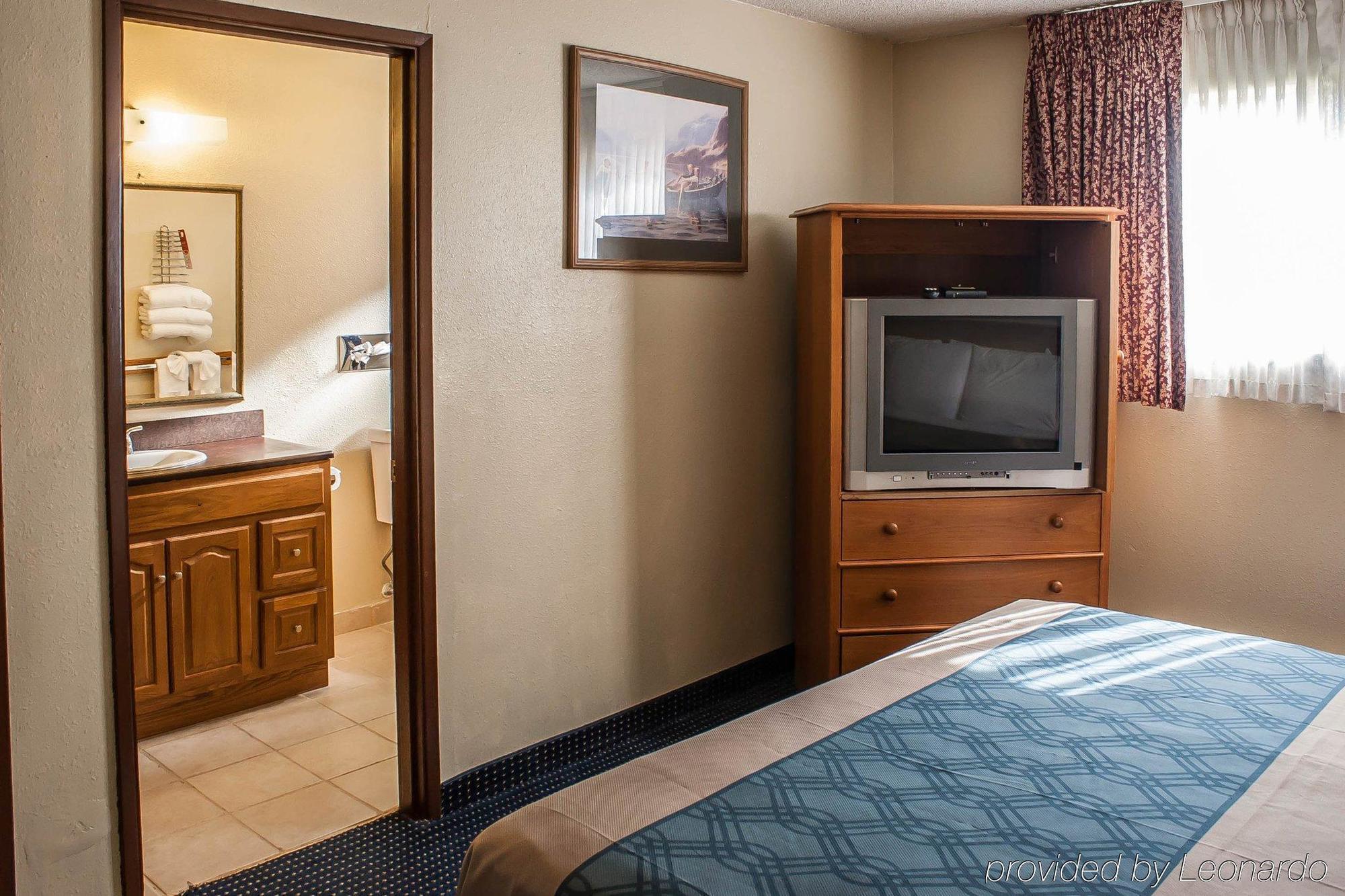 Econo Lodge Inn & Suites Hoquiam Eksteriør bilde