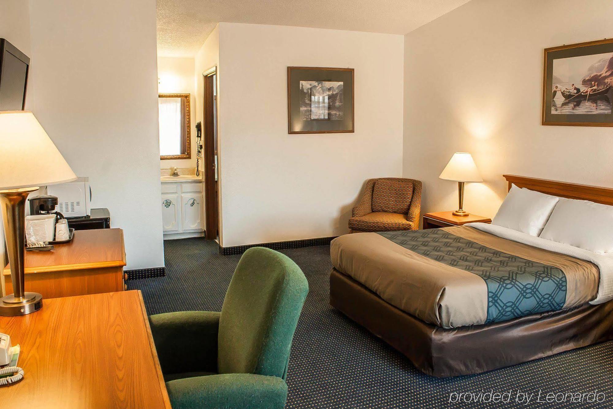 Econo Lodge Inn & Suites Hoquiam Eksteriør bilde