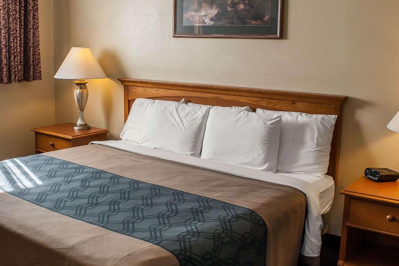 Econo Lodge Inn & Suites Hoquiam Eksteriør bilde